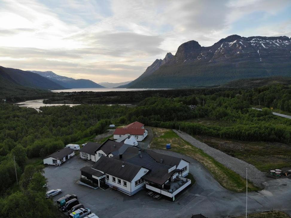 Welcome Inn Hotel Lyngskroa Oteren Exterior photo